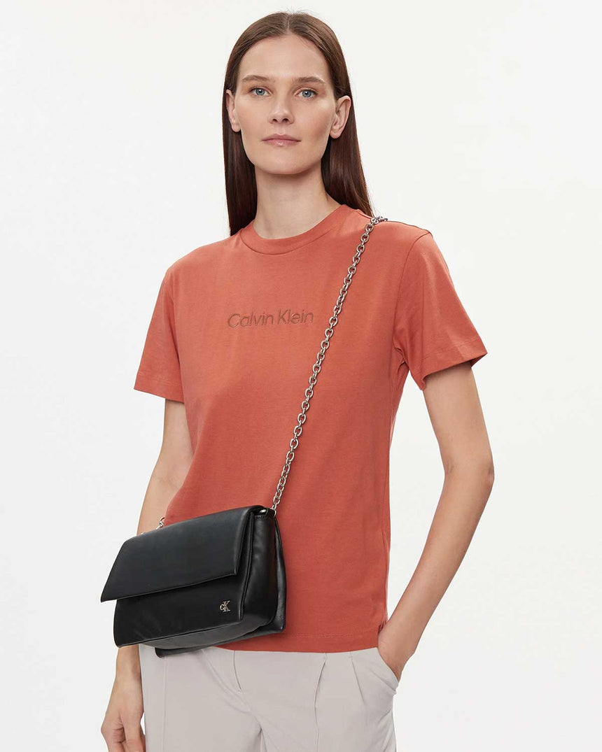 Calvin Klein Micro Mono Zincir Detaylı Çapraz Askılı Çanta Black