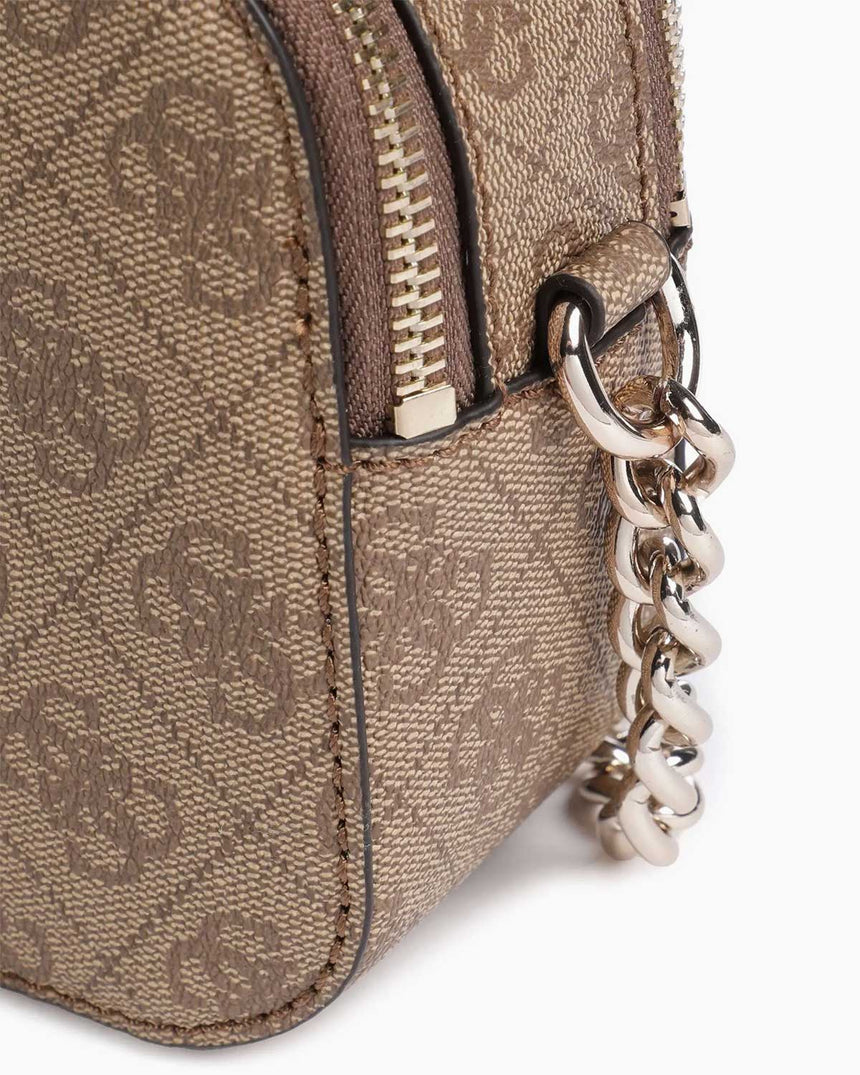 Guess Noreen Mini Sling Zincir Detaylı Çapraz Askılı Çanta Latte Logo / Brown
