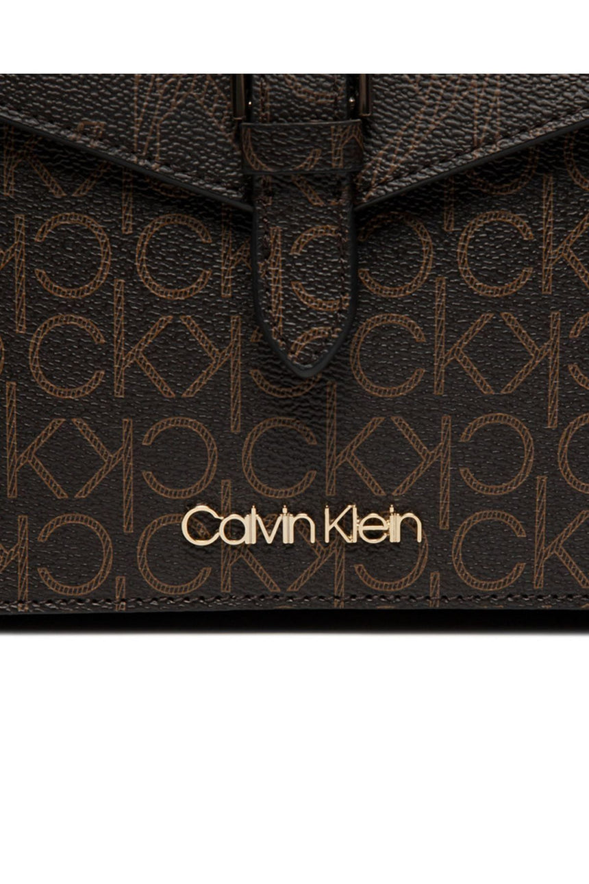 Calvin Klein Mono Scale Çapraz Askılı Kadın Çantası Brown Mono