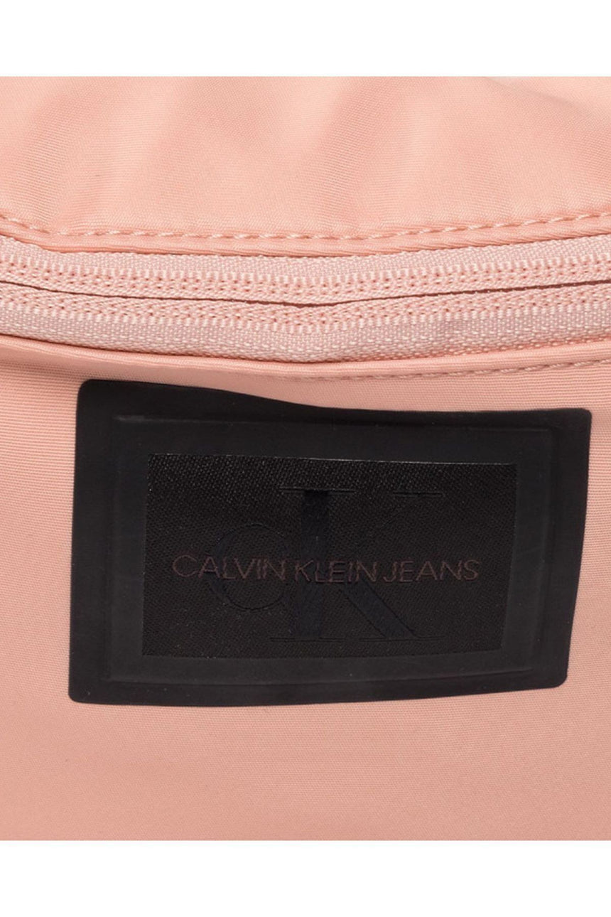 Calvin Klein Sleek Nylon Streetpack Kadın Bel Çantası PALE PEONY