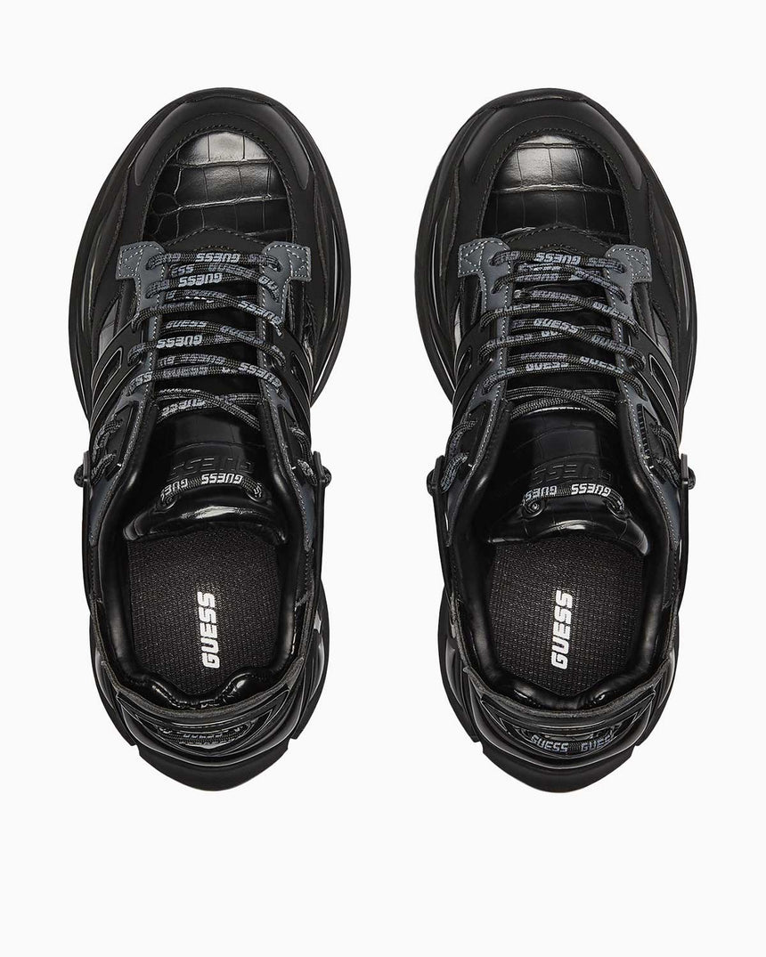 Guess Belluno Runner Sneaker Black