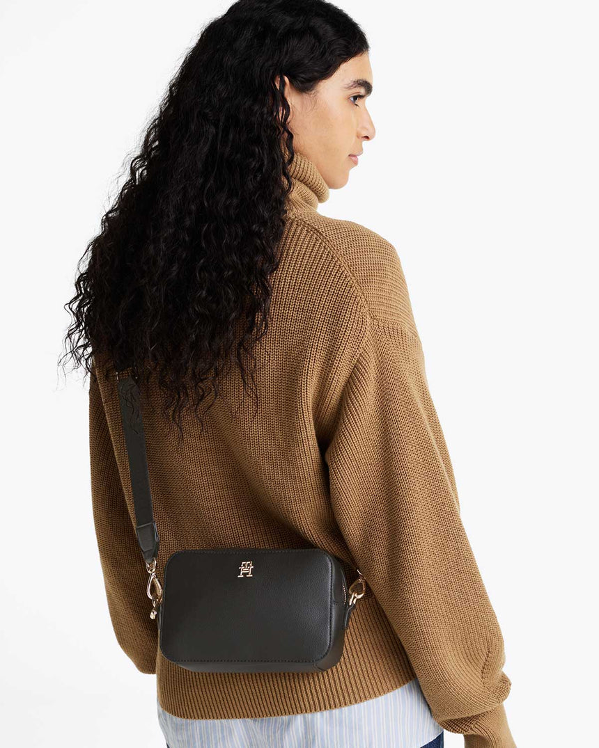 Tommy Hilfiger Soft Logo Kalın Askılı Çapraz Çanta Black