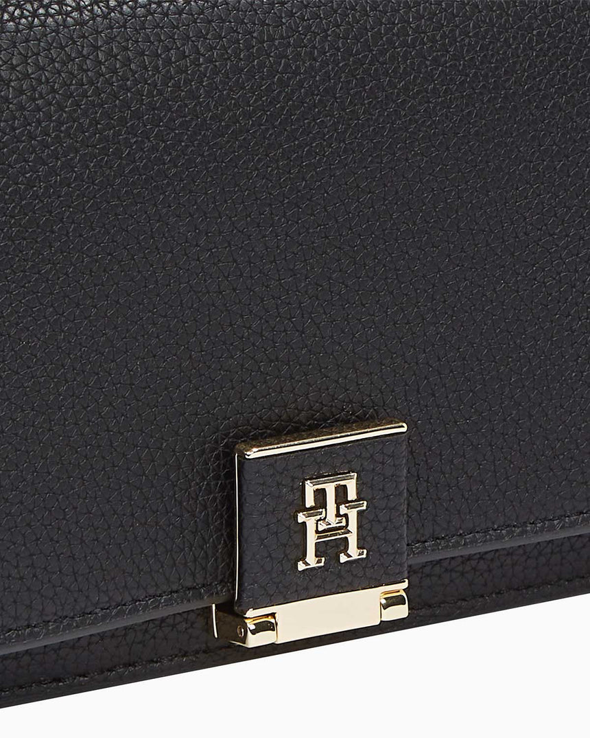 Tommy Hilfiger Heritage Flap Chain Çapraz Askılı Çanta Black