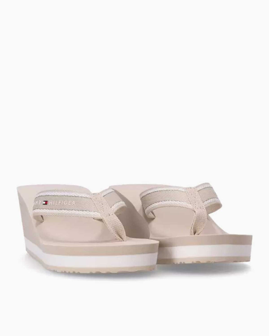Tommy Hilfiger Wedge Beah Topuklu Parmak Arası Terlik Classic Beige