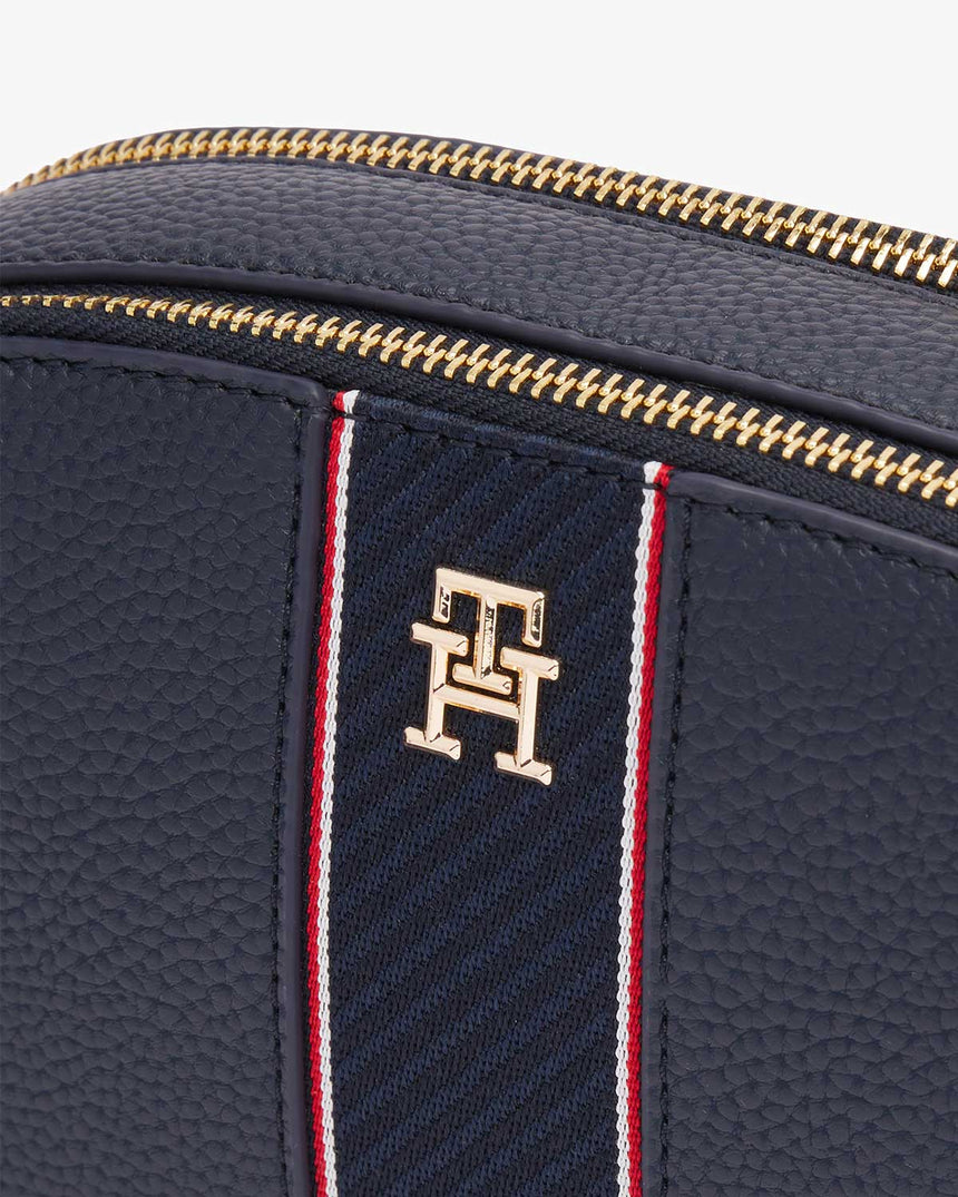 Tommy Hilfiger Legacy Çapraz Askılı Çanta Space Blue