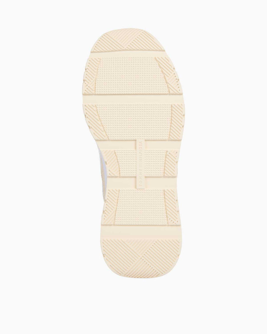 Tommy Hilfiger Casual Fashion Runner Sneaker Muslin