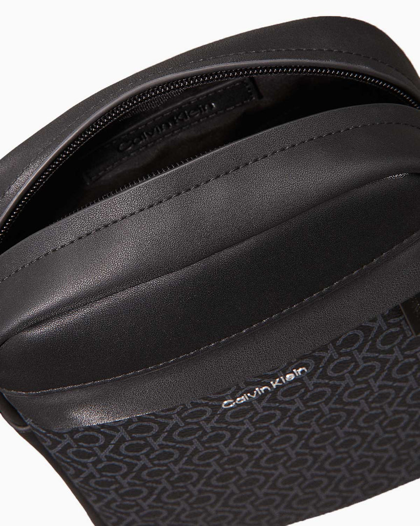 Calvin Klein Must Reporter Mono Çapraz Askılı Çanta Classic Mono Black