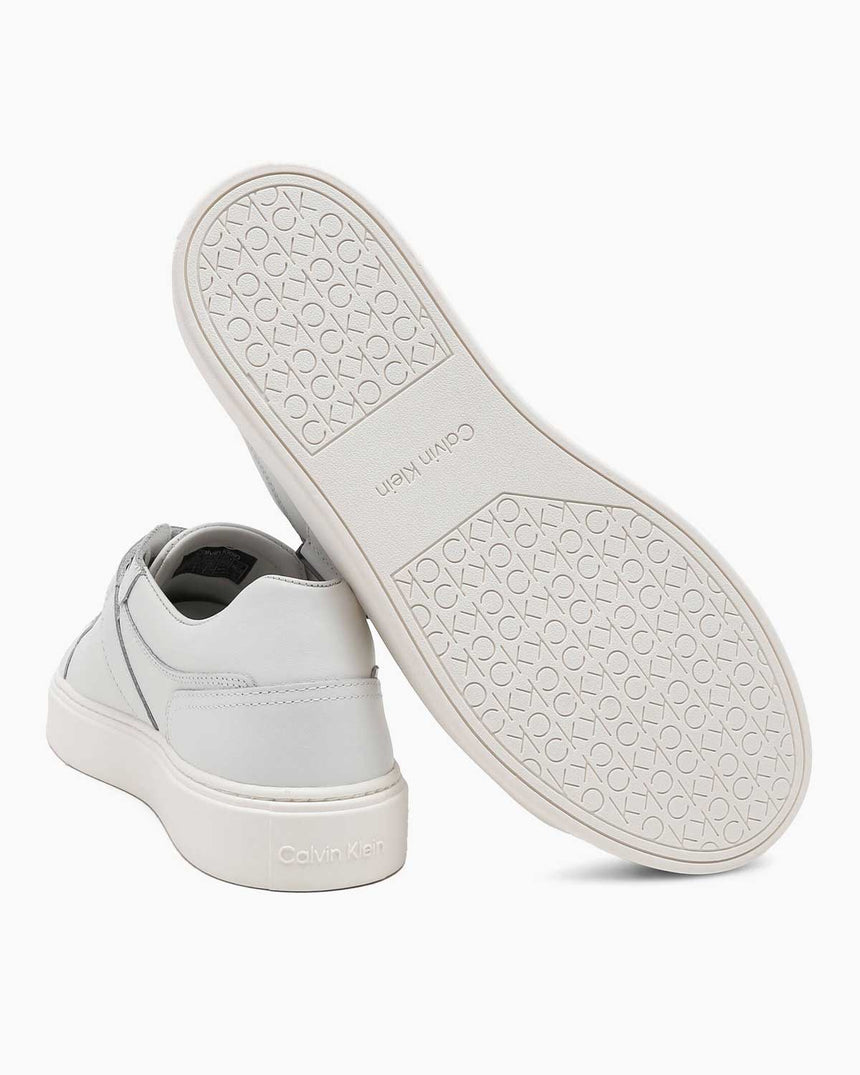 Calvin Klein Low Top Lace Up W/ Iconic Plaque Erkek Sneaker Triple White