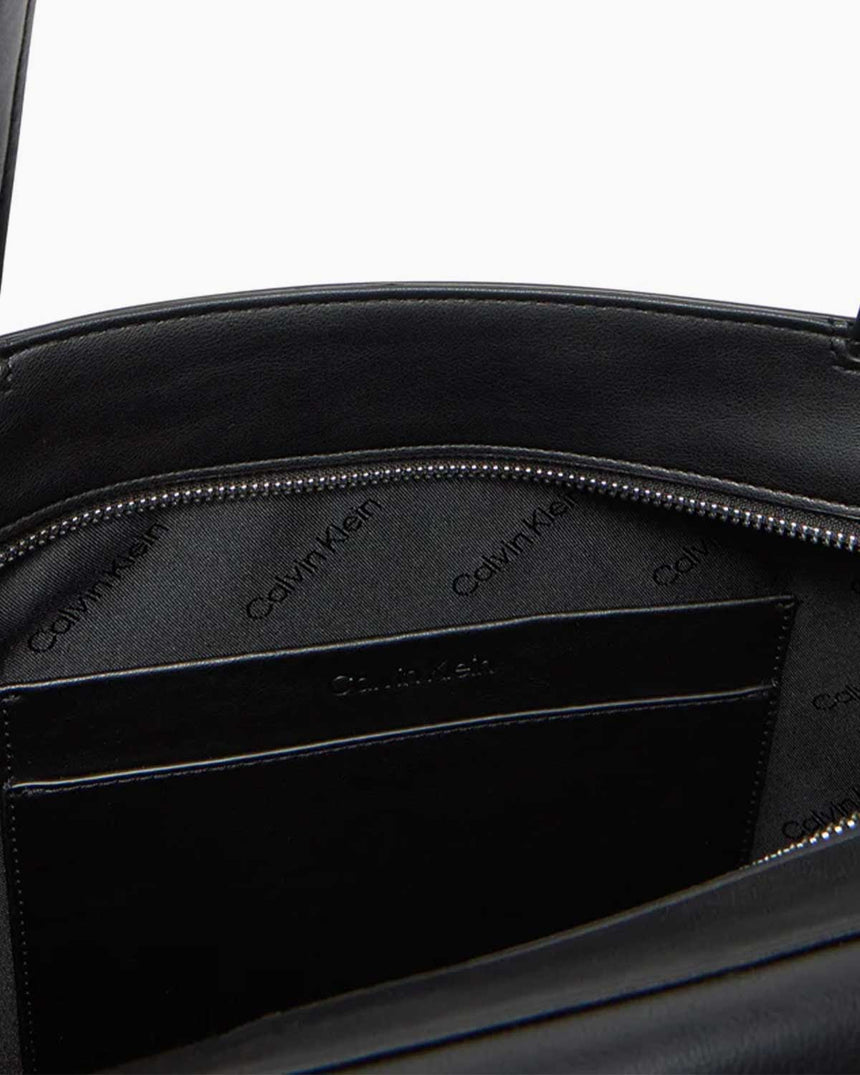 Calvin Klein Re-Lock Orta Boy Shooper Kadın El Çantası Black