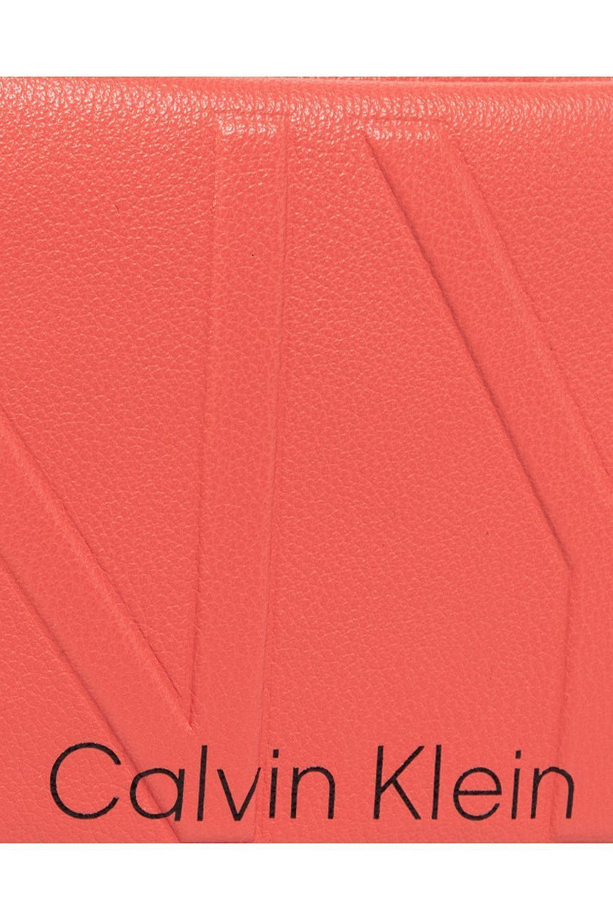 Calvin Klein Ny Shaped Waistbag Md Kadın Bel Çantası Coral