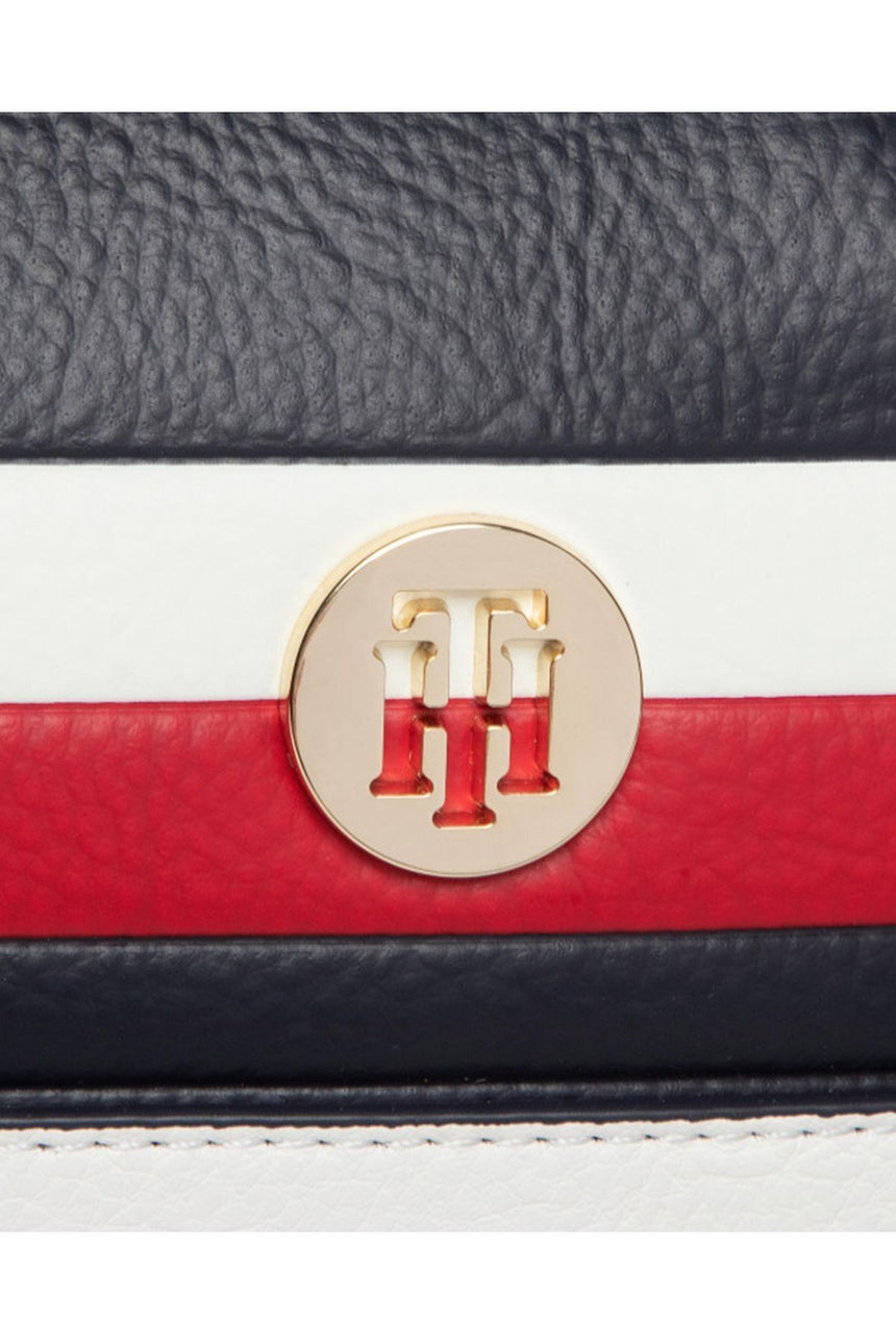 Tommy Hilfiger Core Çapraz Askılı Kadın Çantası Silver