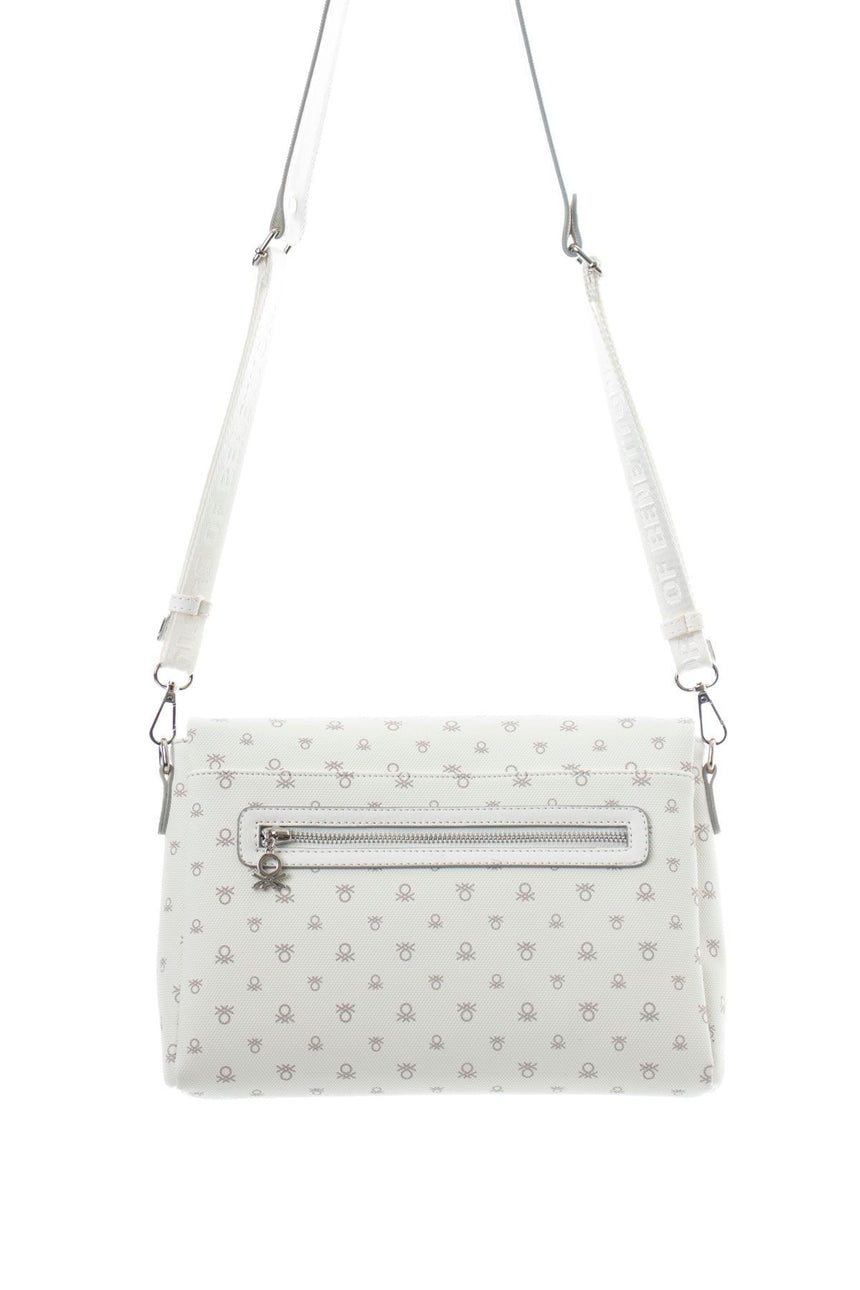 Benetton Kapaklı,Mini Logolu Çapraz Askılı Kadın Çantası Beyaz