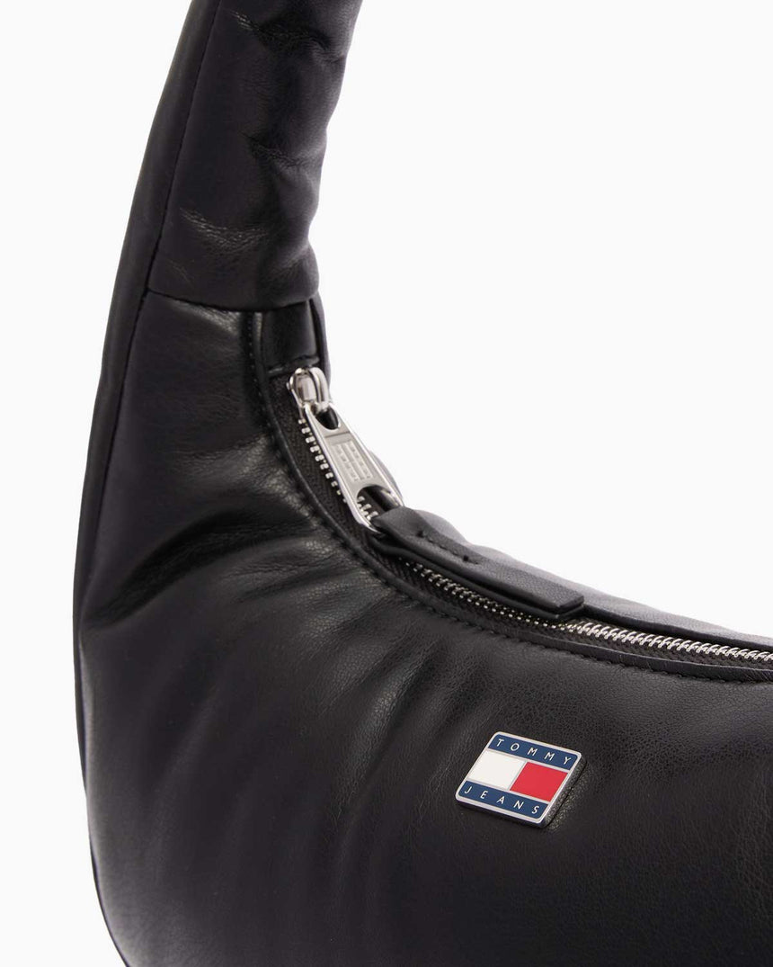 Tommy Hilfiger Pillow Mini Hobo Omuz Çantası Black