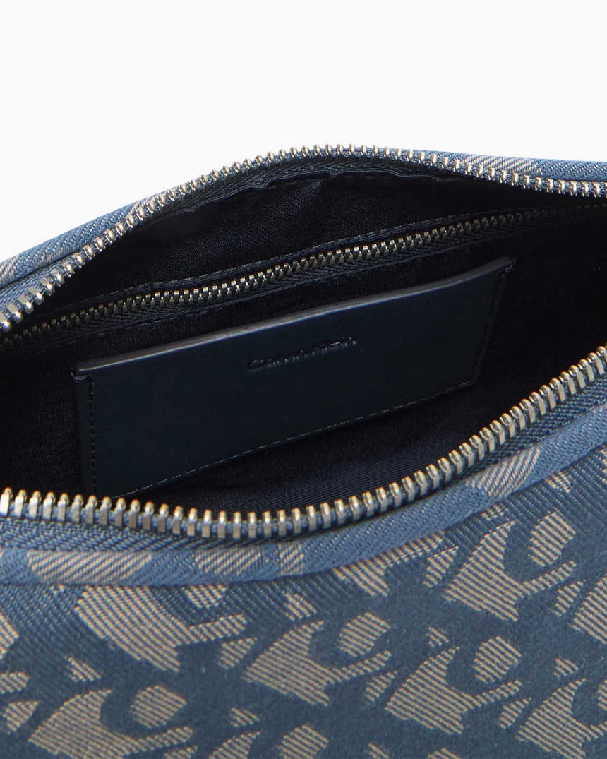 Calvin Klein Monogram Desenli Drop SM Kadın Çapraz Askılı Çanta BLUE INDIGO / ATMOSPHERE AOP