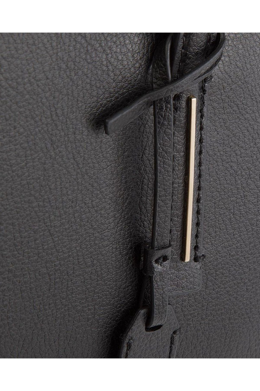 Calvin Klein Frame Medium Kadın Omuz Çantası Black