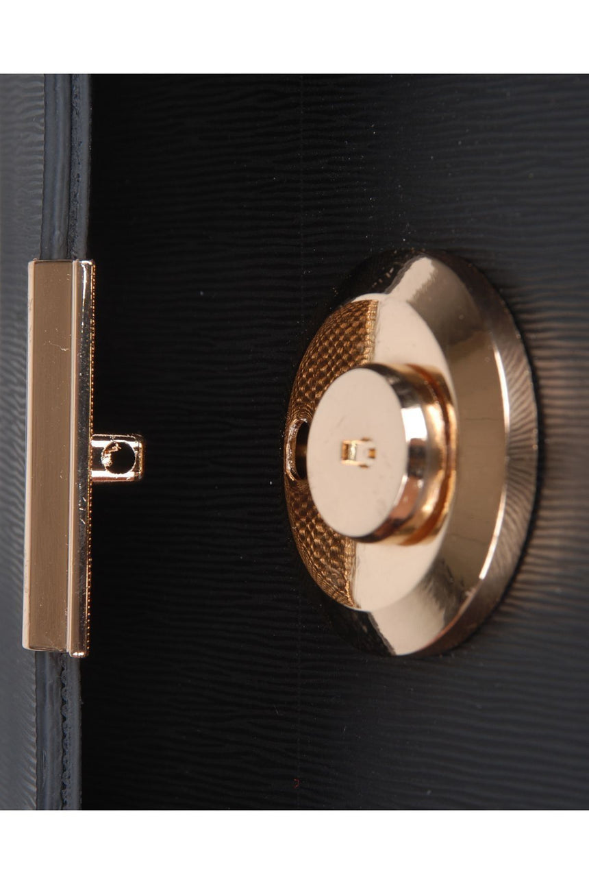 Axpe Çapraz Askılı Kadın Çantası Siyah