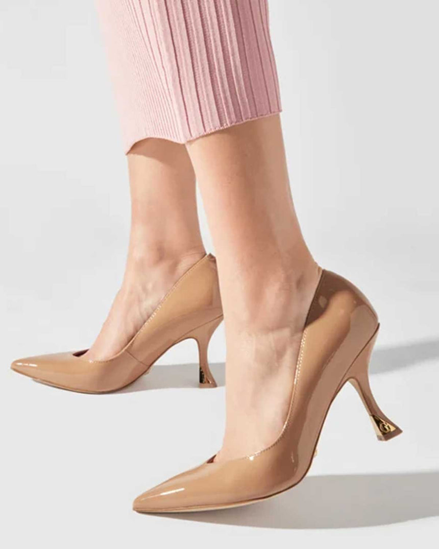 Guess Bynow Dress Shoes Stiletto Nude