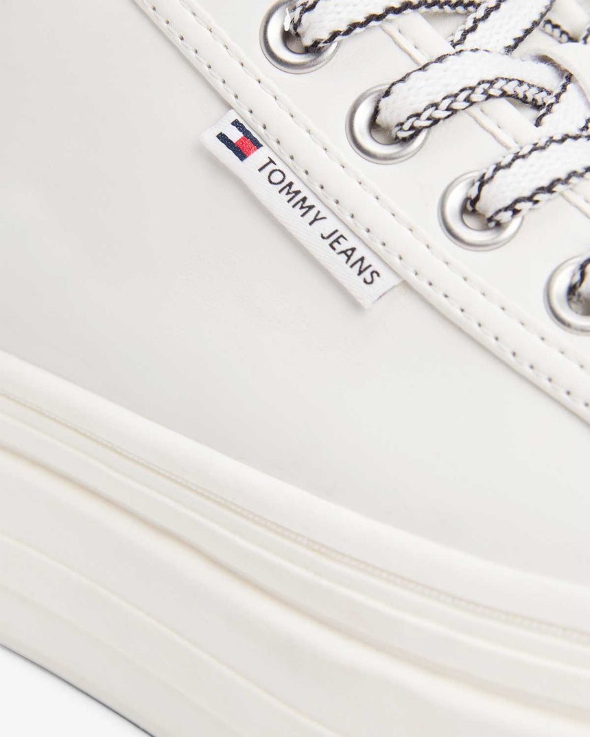 Tommy Hilfiger Foxing Low Top Sneaker Ecru