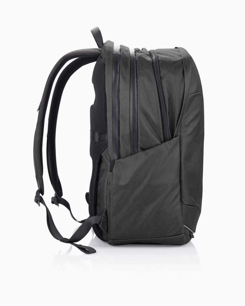 XD Design Bobby Explore 17 Inc Uyumlu Suya Dayanıklı Usb Şarj Girişli Hırsızlık Önleyici Sırt Çantası Black