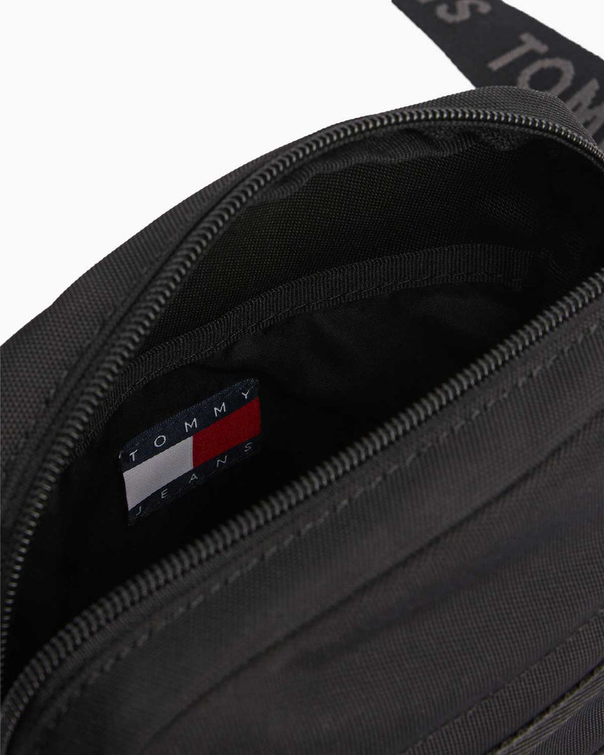 Tommy Hilfiger Ess Daily Sportwear Askı Logo Detaylı Çapraz Askılı Çanta Black