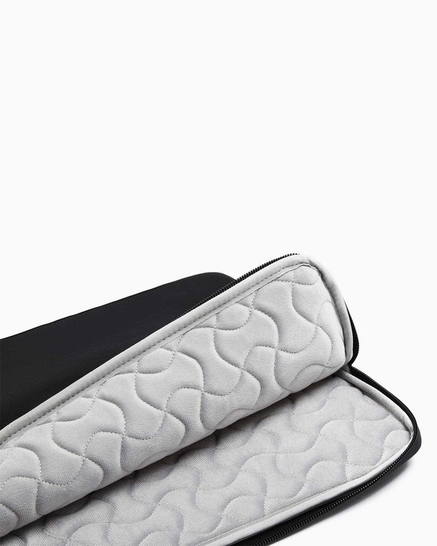 XD Design 14'' Everyday Laptop Kılıfı Black