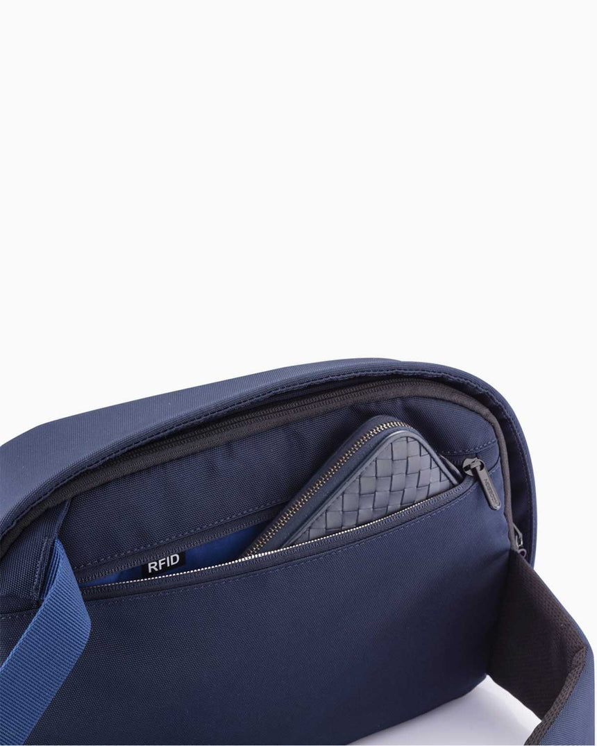 XD Desing Bobby Sling Body Bag Navy