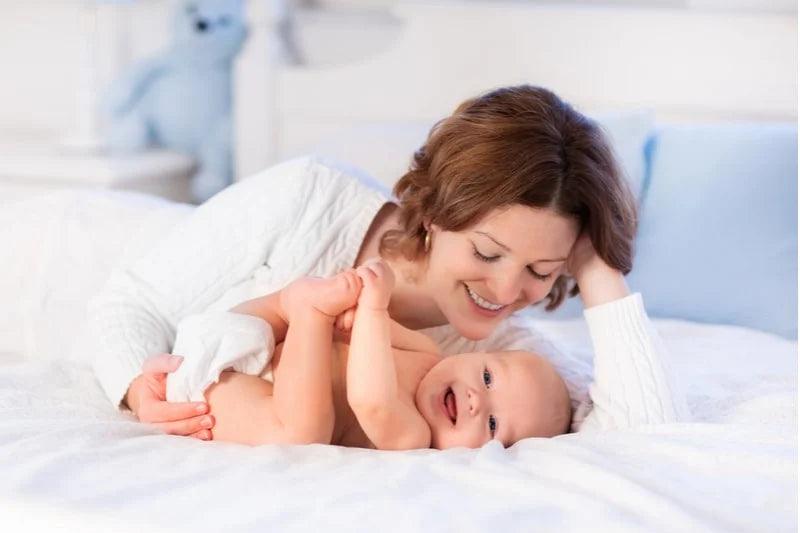 Yeni Doğum Yapan Anne İçin En İyi 8 Hediye - ECANTA