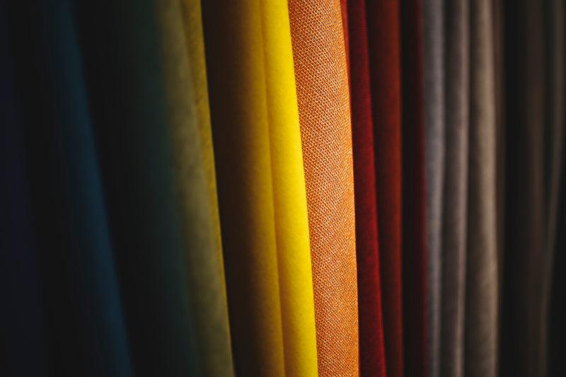 Polyester Kumaş Nedir? Özellikleri, Kullanımı - ECANTA