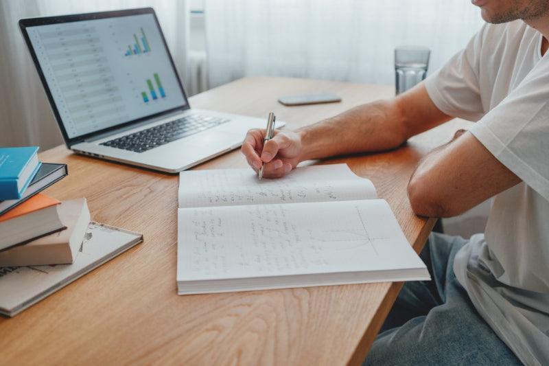 Üniversite Sınavına Evde Hazırlanırken Bilmeniz Gereken 9 İpucu - ECANTA