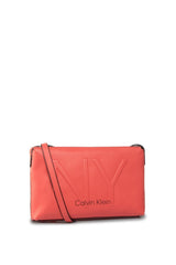 Calvin Klein Ny Shaped Ew Çapraz Askılı Kadın Çantası Coral