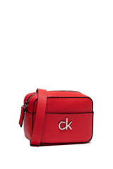 Calvin Klein Camera Bag W/Pckt Eyelets Çapraz Askılı Kadın Çantası Vibrant Coral