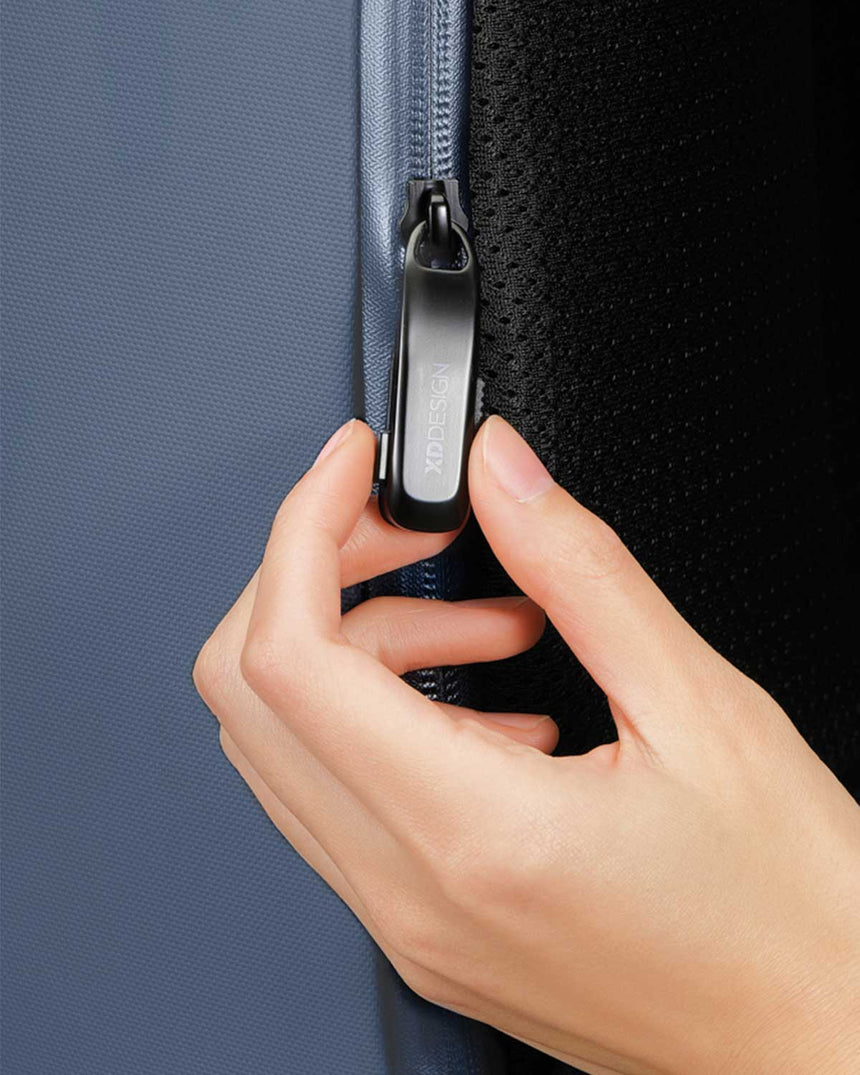 XD Design Bobby Edge 16 Inc 17L Uyumlu Hırsızlık Korumalı Sırt Çantası Navy