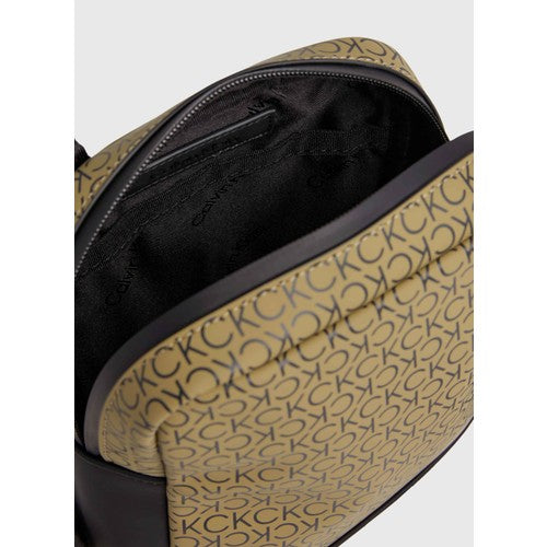 Calvin Klein Rubberized Reporter Çapraz Askılı Çanta