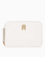Tommy Hilfiger Feminine Fermuarlı Kadın Cüzdan Ivory Petal