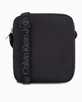 Calvin Klein Ultralight Reporter Çapraz Askılı Çanta Black