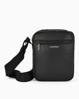 Calvin Klein Must Reporter Çapraz Askılı Çanta Ck Black Pebble