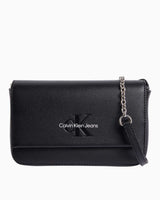 Calvin Klein Sculpted Flap Minibag Çapraz Askılı Çanta Black/White