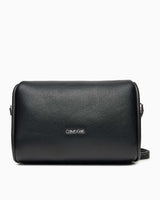 Calvin Klein Refine Çapraz Askılı Çanta CK Black
