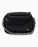 Calvin Klein Micro Mono Chain Zincir Detaylı Çapraz Askılı Çanta Black