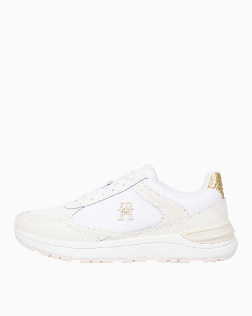 Tommy Hilfiger Casual Fashion Runner Sneaker White/Ivory Petal