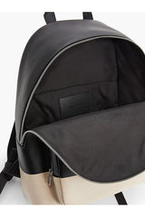 Calvin Klein CK Logo Baskılı Ön Bölmeli Kadın Sırt Çantası Black / White