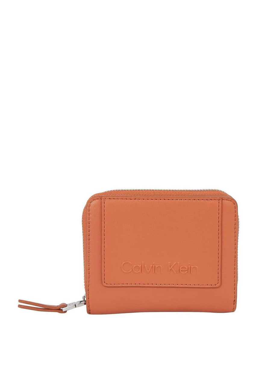 Calvin Klein Çapraz Askılı Kadın Çantası Brown