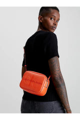 Calvin Klein Re-Lock Camera Bag Çapraz Askılı Kadın Çantası Red