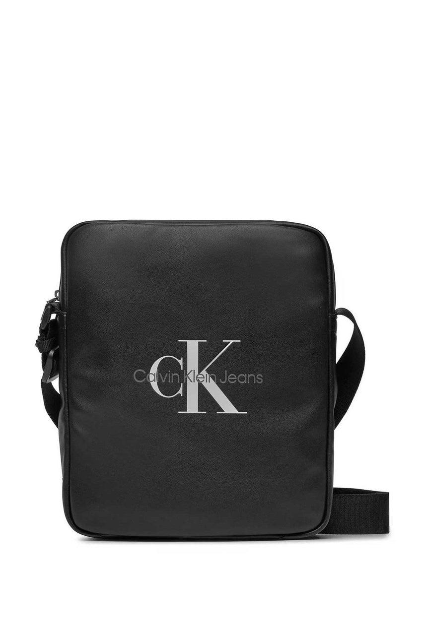 Calvin Klein Monogram Soft Çapraz Askılı Çanta Black
