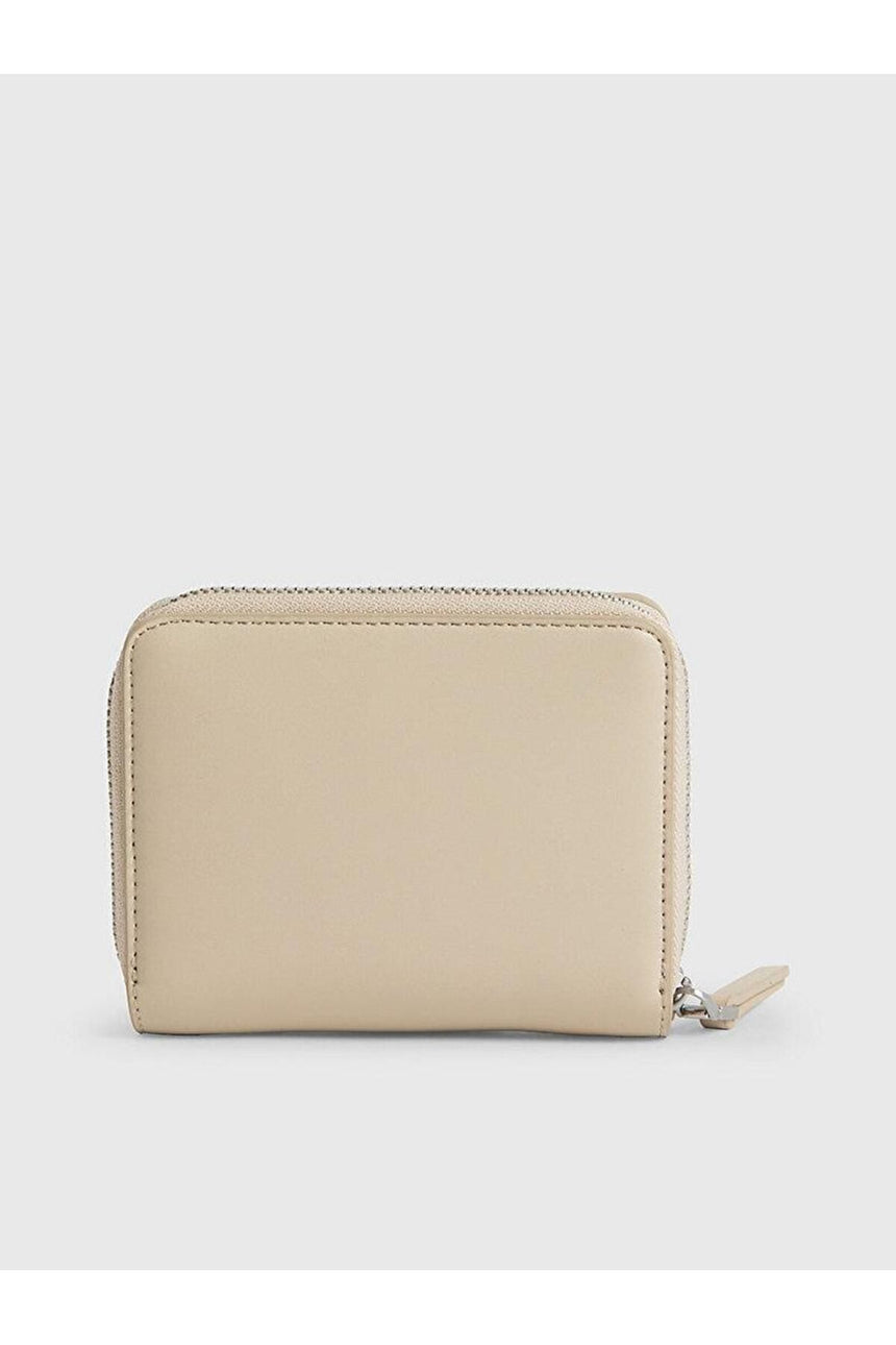 Calvin Klein Çapraz Askılı Kadın Çantası Grey