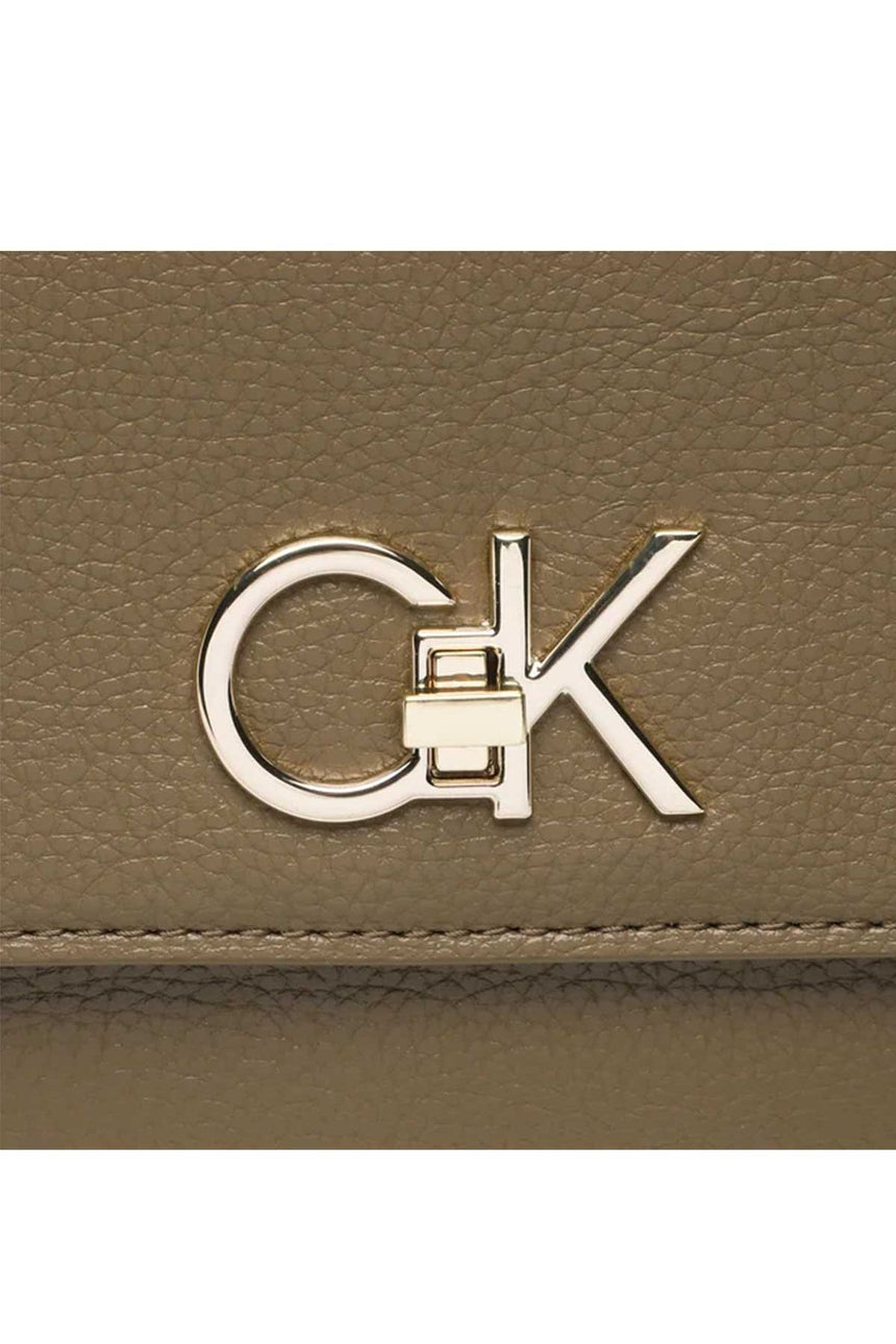 Calvin Klein Re-Lock Ew Çapraz Askılı Kadın Çantası Green