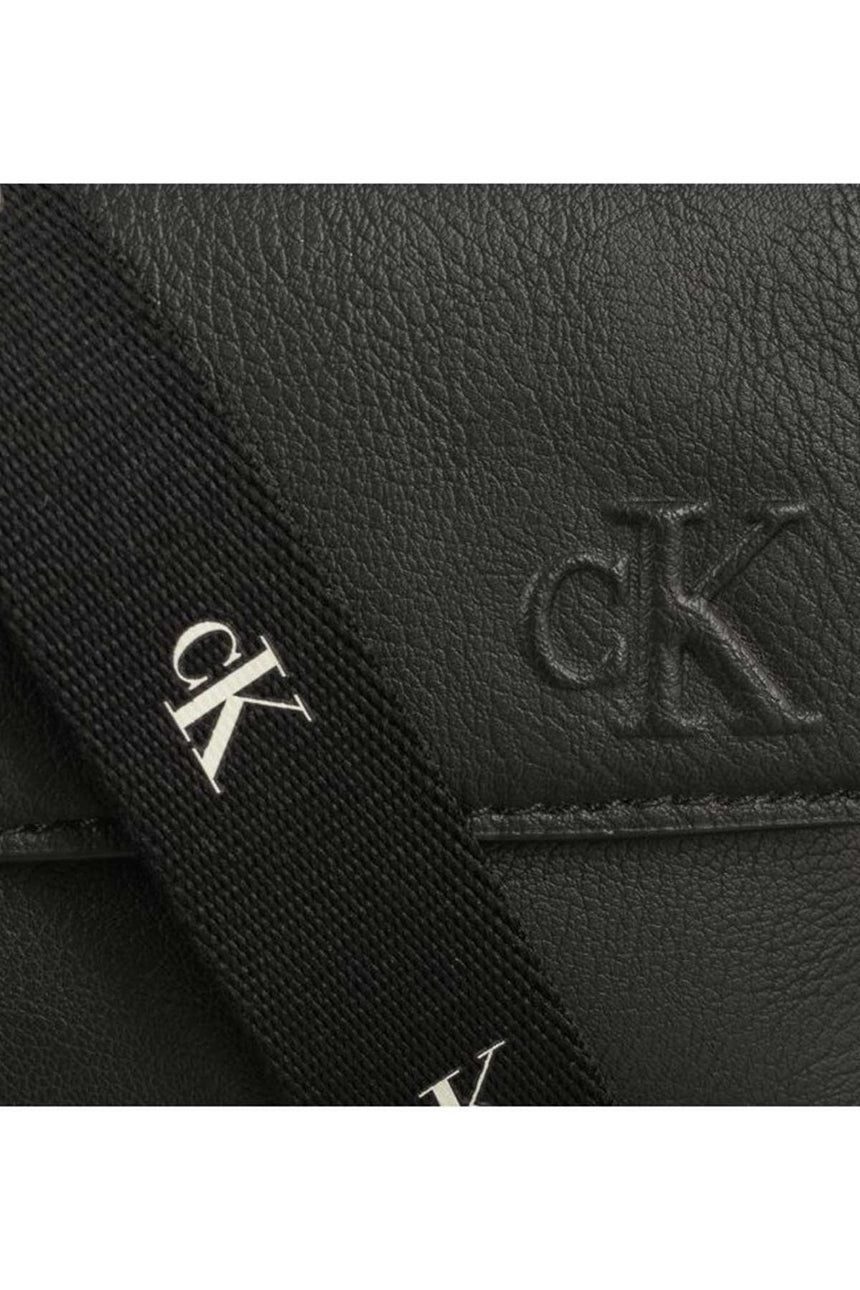 Calvin Klein Kadın Omuz Portföy Siyah