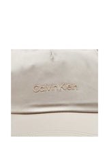 Calvin Klein Must Logo Kadın Şapka Dark Ecru