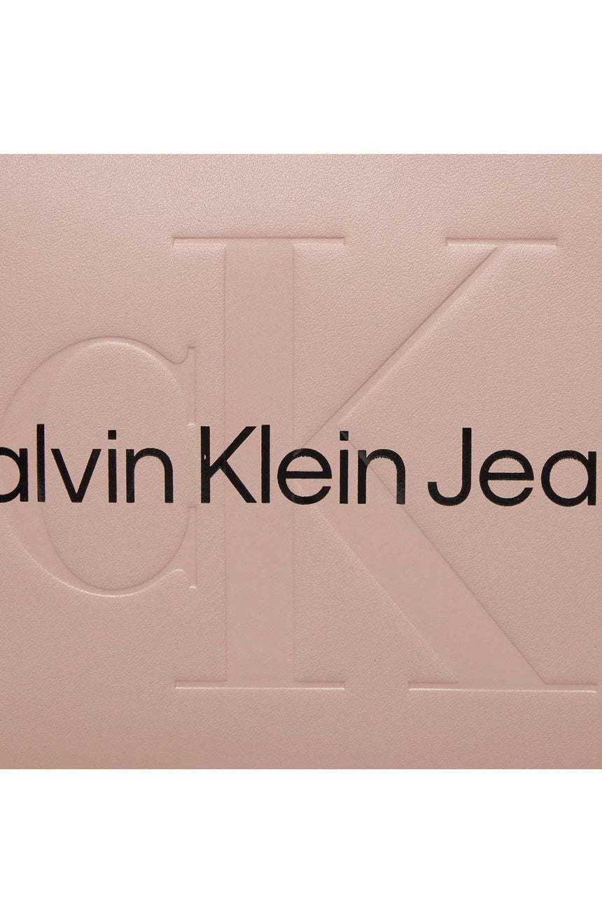 Calvin Klein Sculpted Pouch Çapraz Askılı Çanta Pink