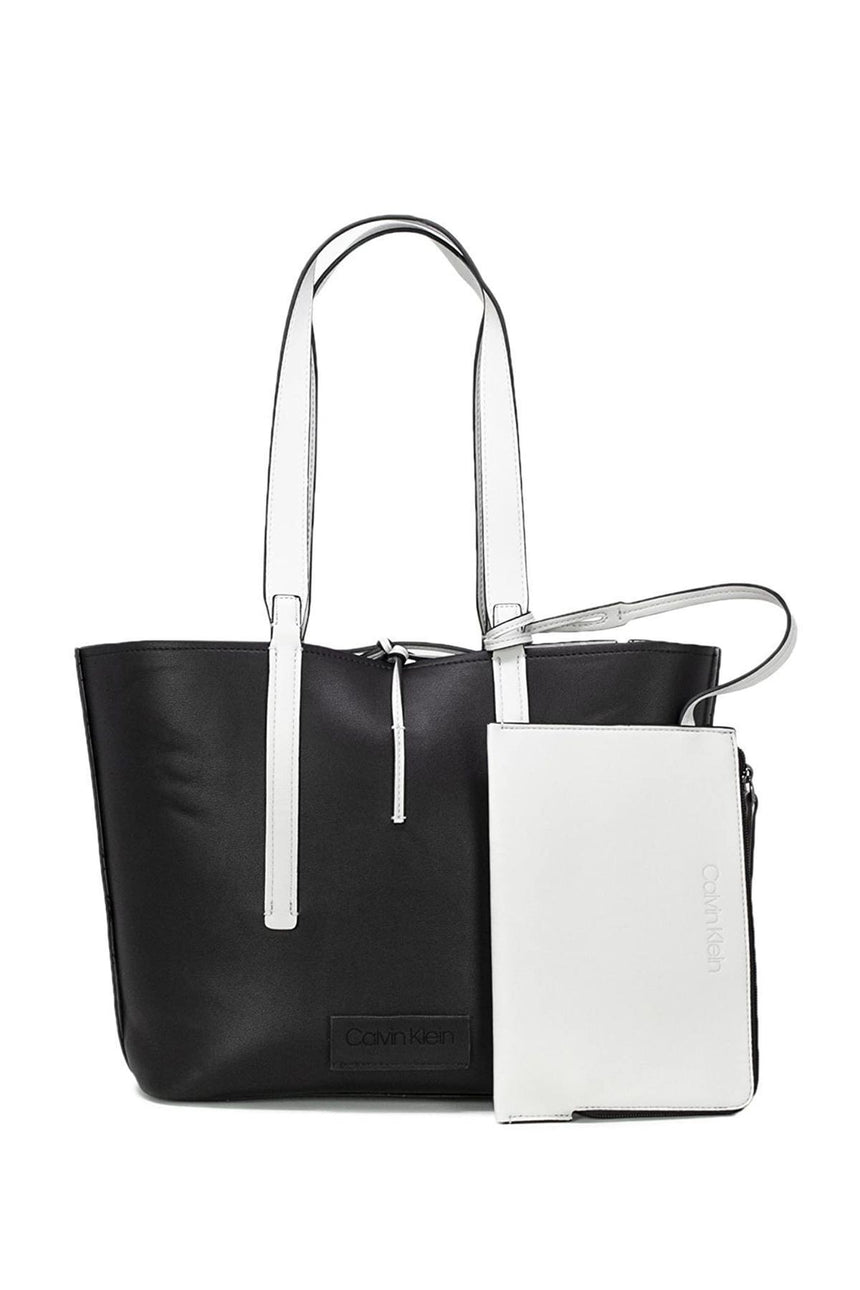 Calvin Klein Inside Out Med Kadın Omuz Çantası Black / Black